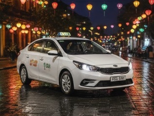 Taxi 4 chỗ tiêu chuẩn